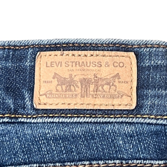 LEVI'S 525 "Perfect Waist" Cuffed Cropped Stretch Denim Jean Capri's Size 10 - Picture 14 of 16